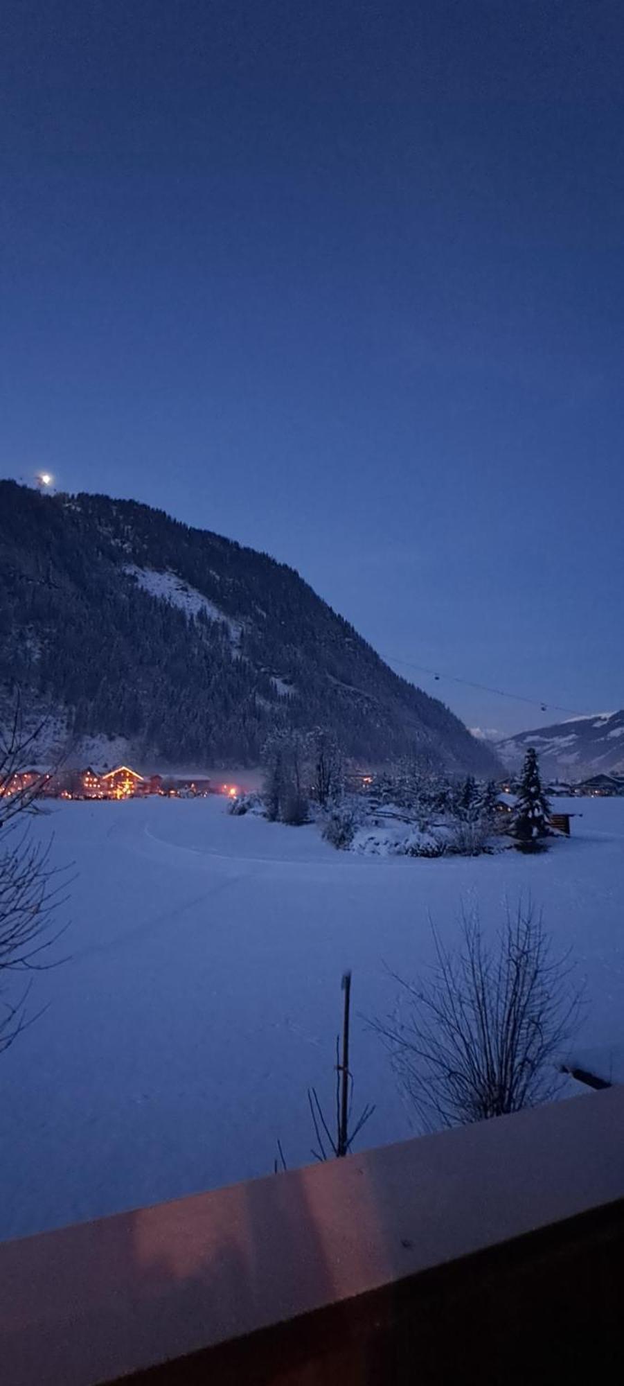 Haus Florian Apartment Mayrhofen Exterior photo