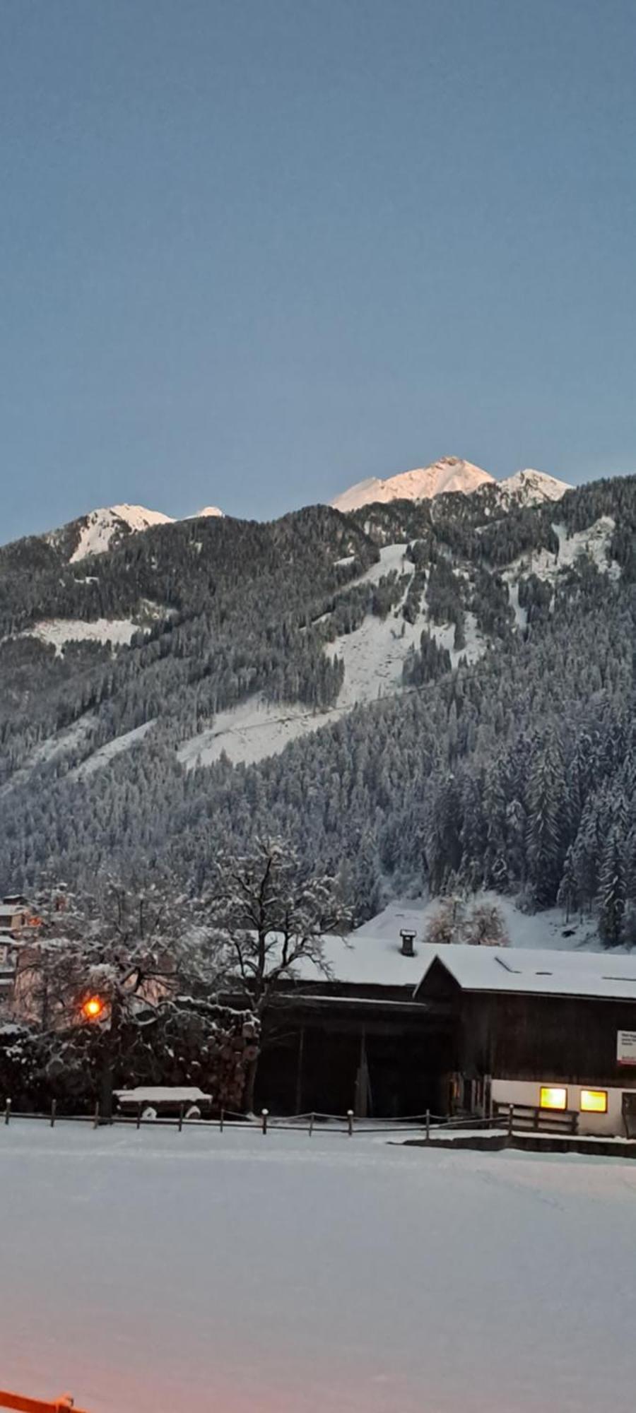 Haus Florian Apartment Mayrhofen Exterior photo